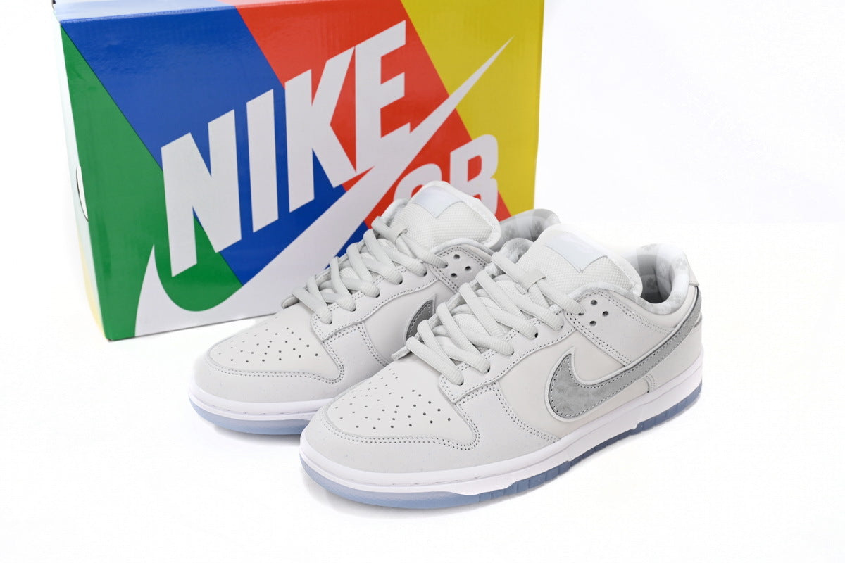 Dunk SB Low White Lobster Reps Sneaker FD8776-100