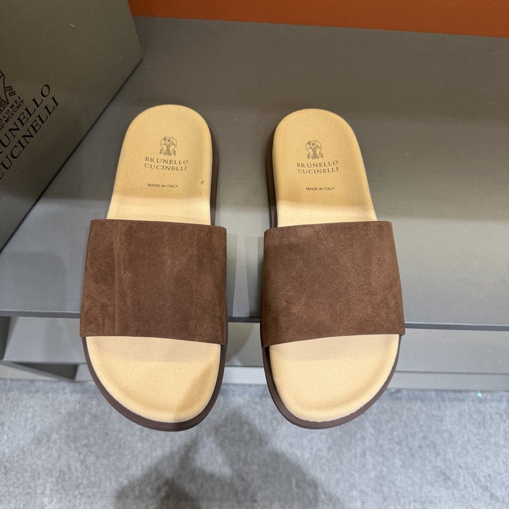 Brunello Cucinelli Men's Wide-Strap Slide Sandals - Light-Toned Footbed