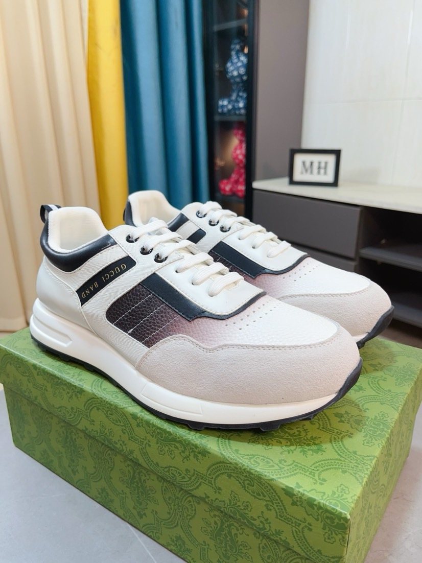 Gucci Contrast Panel Low-Top Sneakers